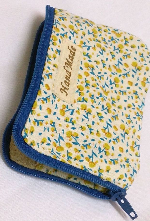 card pouch